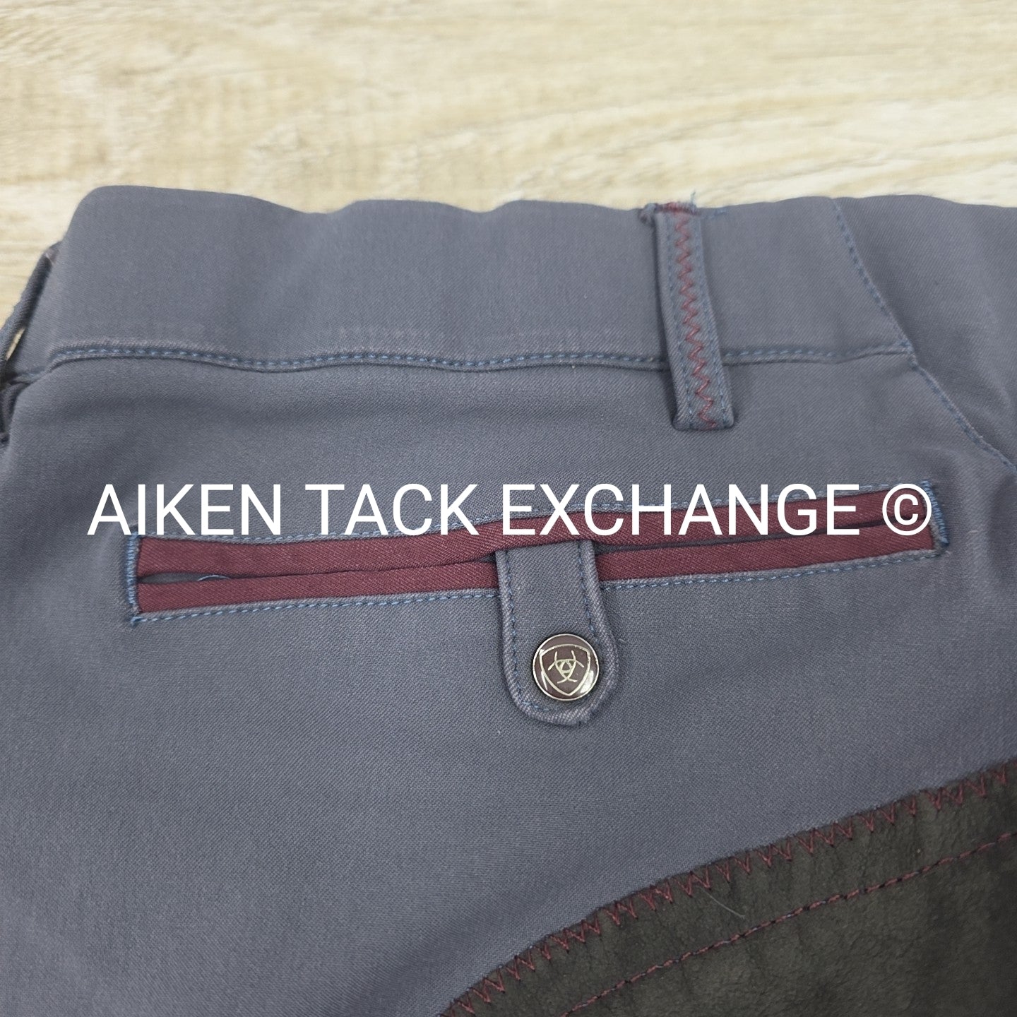 Ariat Olympia Full Seat Breeches, Size 32 L