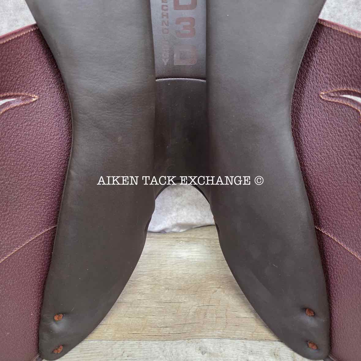 2023 Devoucoux Chiberta K Monoflap Jump Saddle, 16.5" Seat, 0KA Flap, Medium Tree, D3D Panels, Full Buffalo Leather