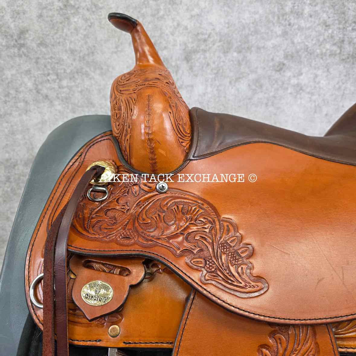 **SOLD** 2005 Circle Y 1553 Flex-Lite Park & Trail Western Saddle, 16" Seat, Regular Flex Lite Tree - Semi QH Bars