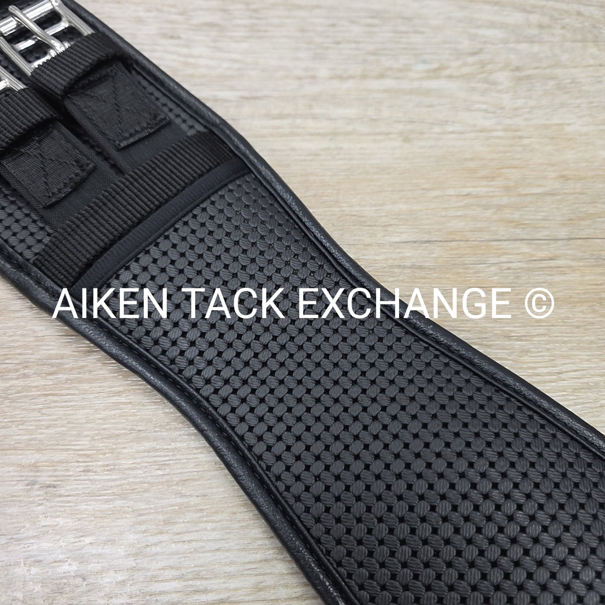 Ovation Airform Chafeless Dressage Girth, Black, 26"