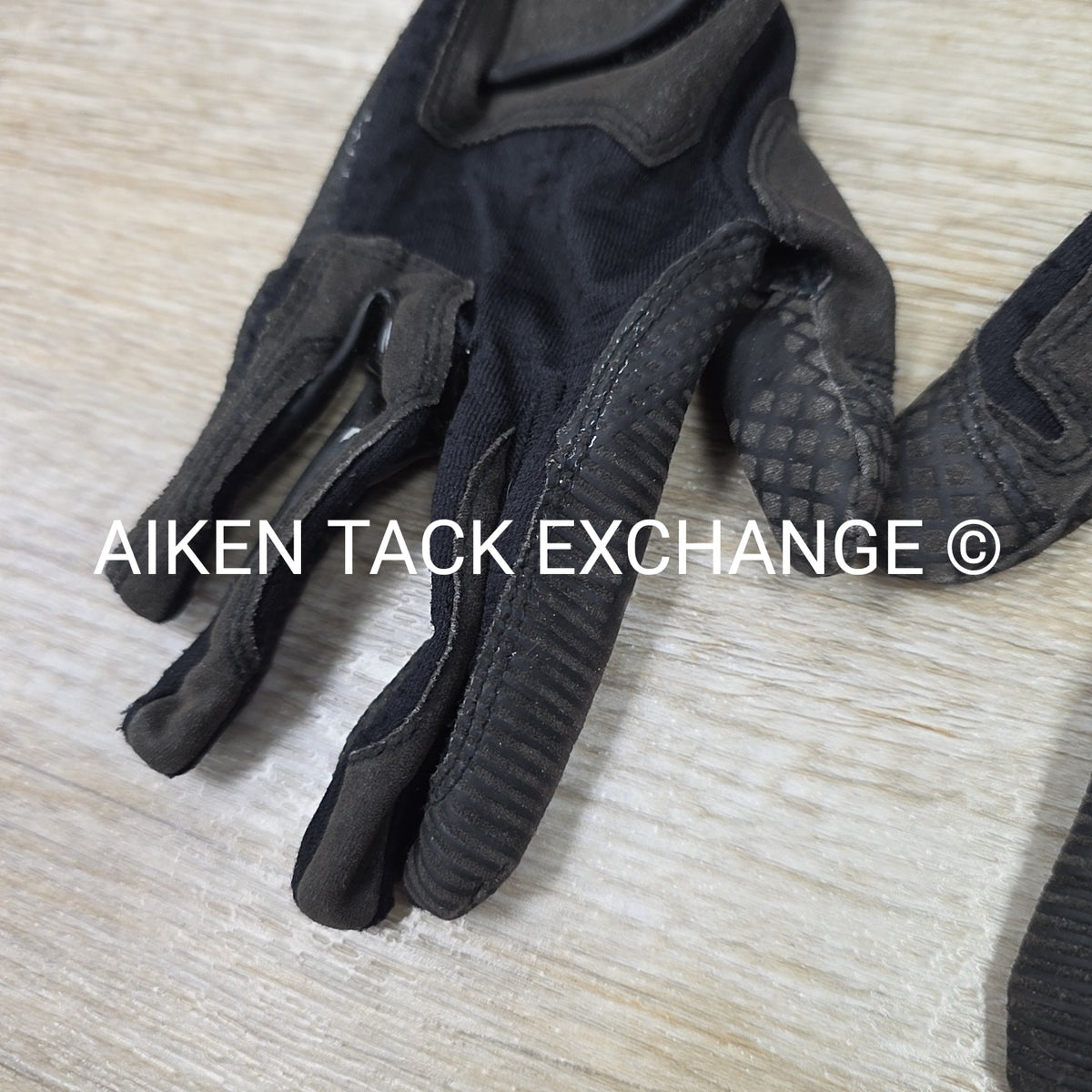 Correct Connect Tackified Riding Gloves, Size Medium