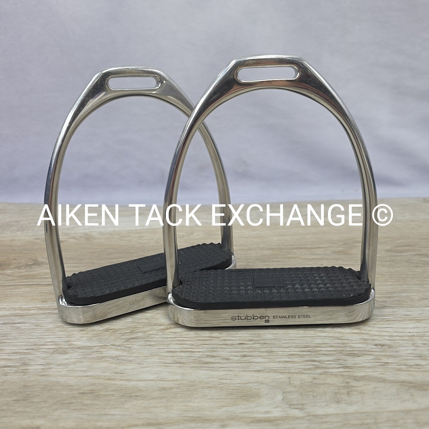 Stubben Fillis Stirrup Irons, 4.75"