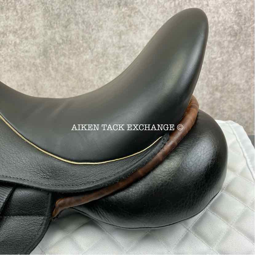2018 Custom Saddlery Icon Star Monoflap Dressage Saddle, 17" Seat, Short Flap, Adjustable Tree, Wool Flocked Panels