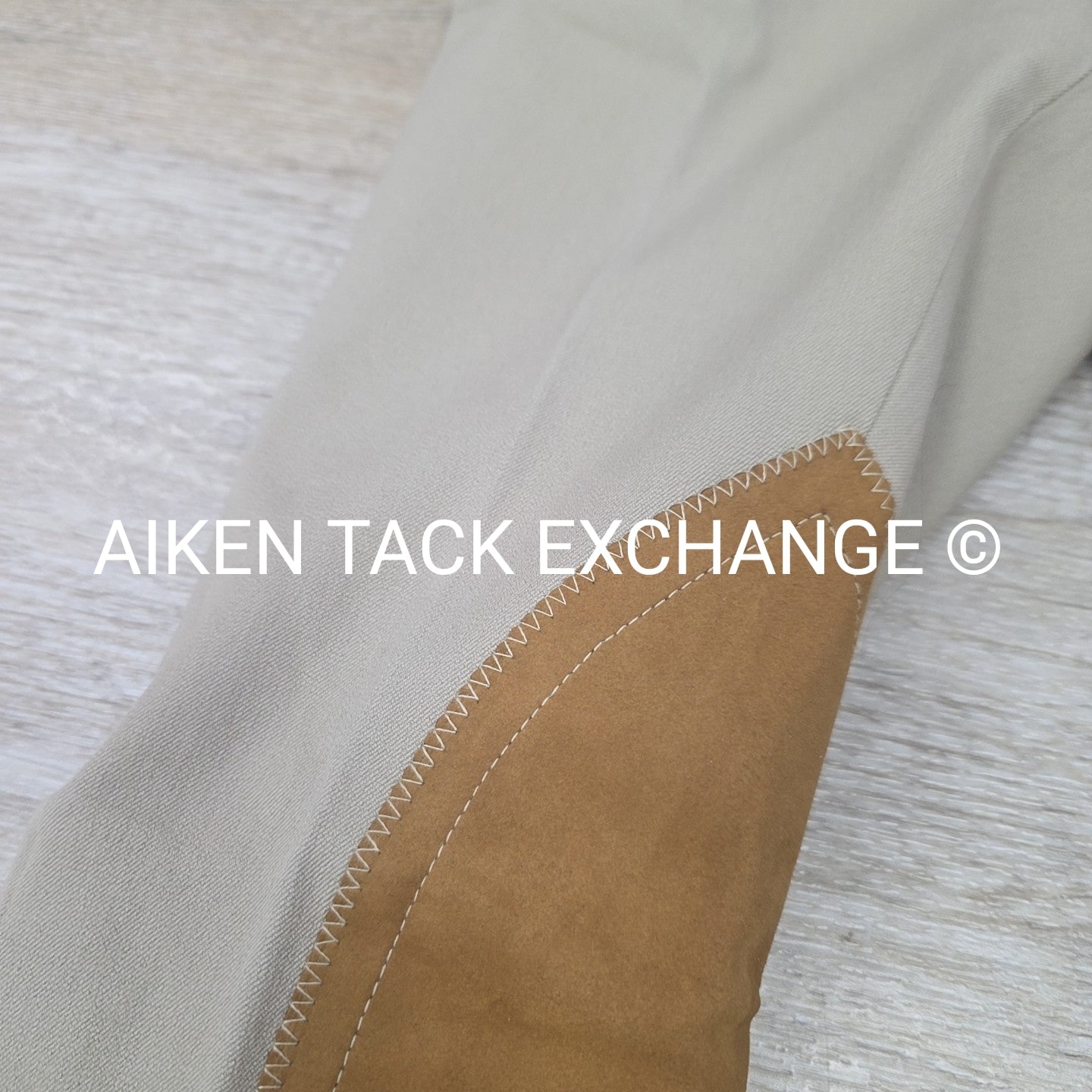 Tailored Sportsman "T.S." Knee Patch Jods, Size 4