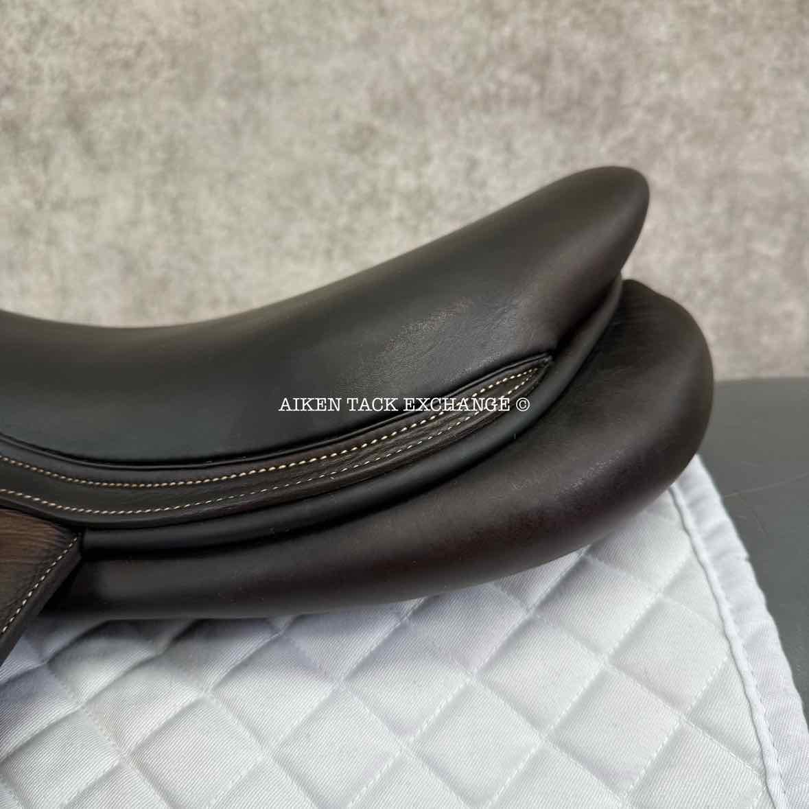 2018 Voltaire Lexington Monoflap Jump Saddle, 18.5" Seat, 2AA Flap, MW/W Tree, FIN Panels, Full Buffalo Leather