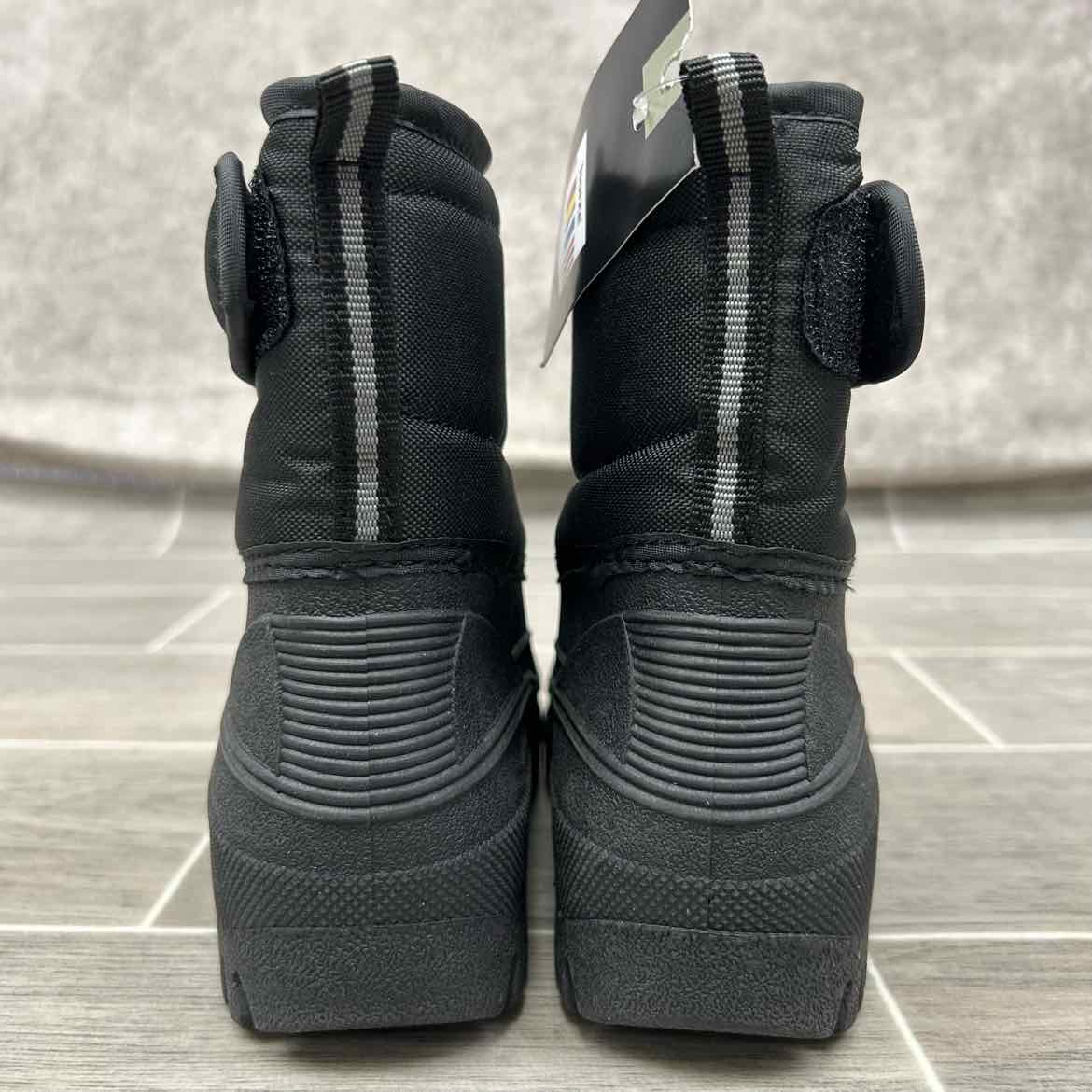 Horze Waterproof Insulated Barn Boots, Size 32 (US 2)
