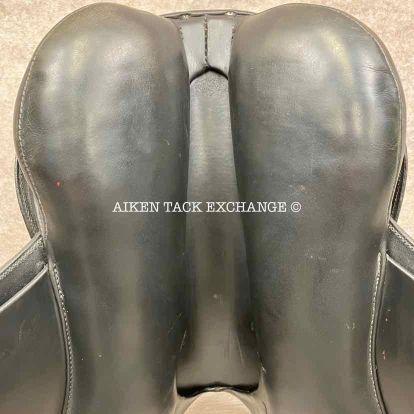 1994 Kieffer Wein DL Dressage Saddle, 17" Seat, Medium Wide Tree, Wool Flocked Panels