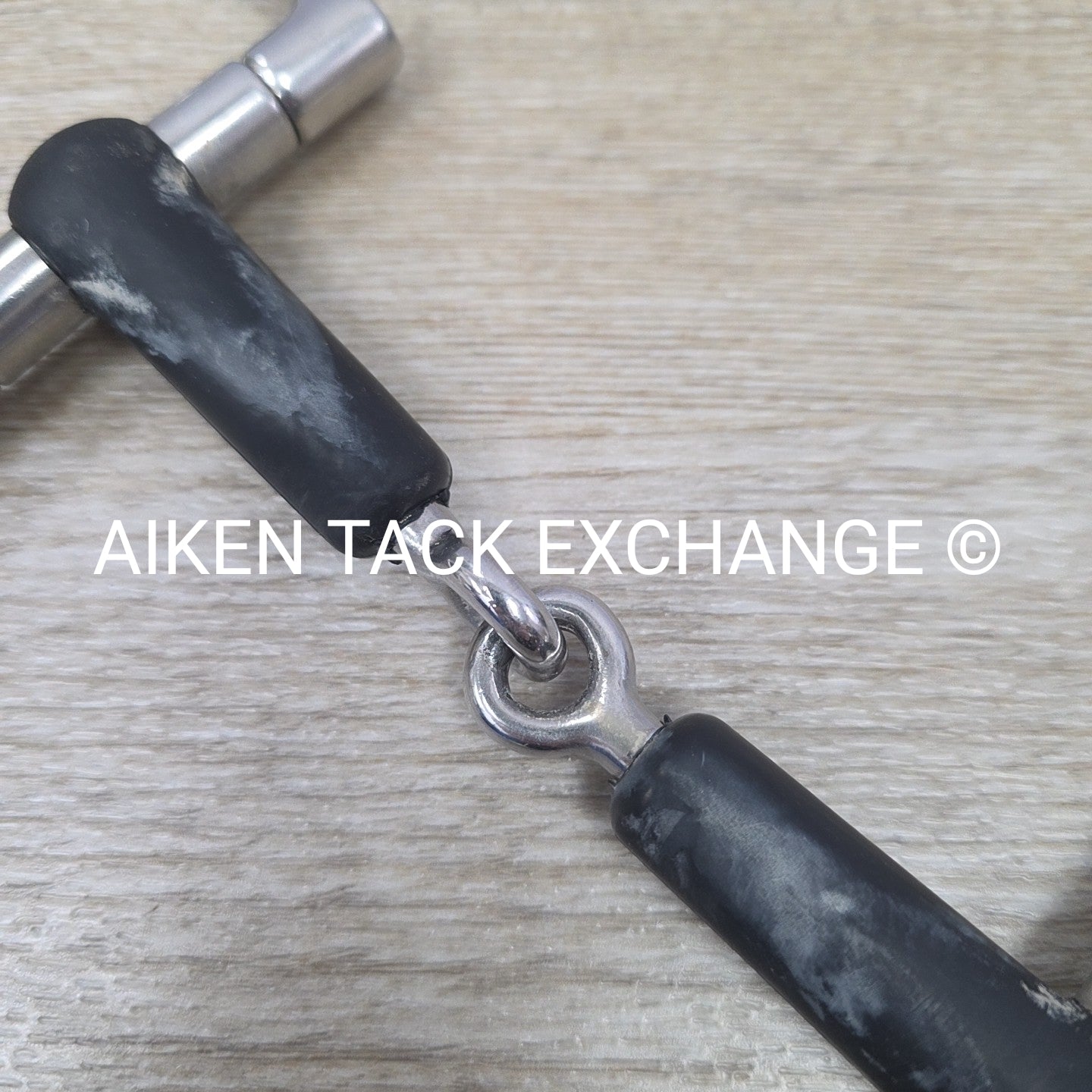 Single Joint Rubber D Ring Bit 5" (Has Chew Marks)