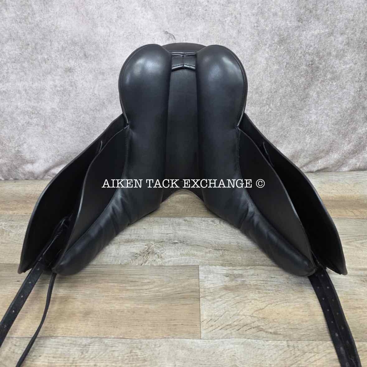 Smith-Worthington Nightwind Dressage Saddle, 17.5" Seat, XX-Wide Hoop Tree, Wool Flocked Panels