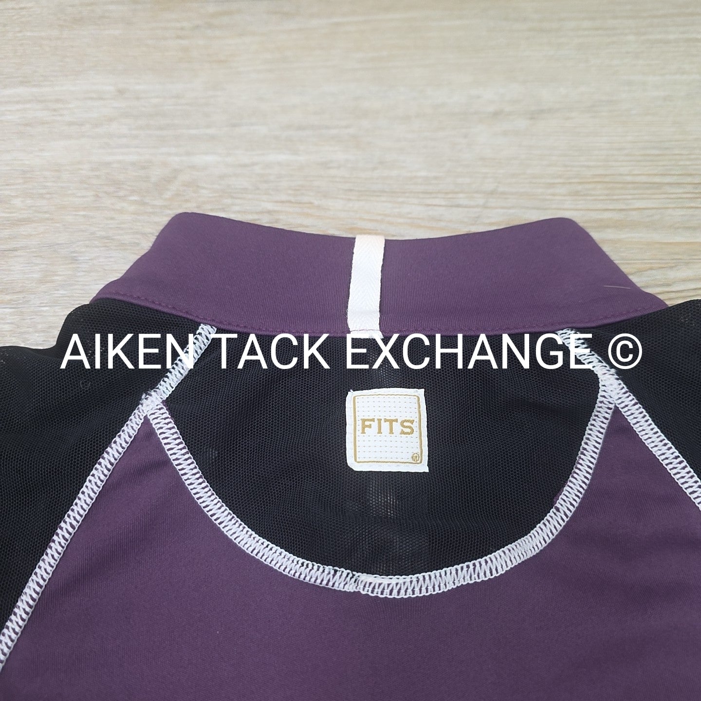 FITS Short Sleeve Mesh Tech Top, Women's Large