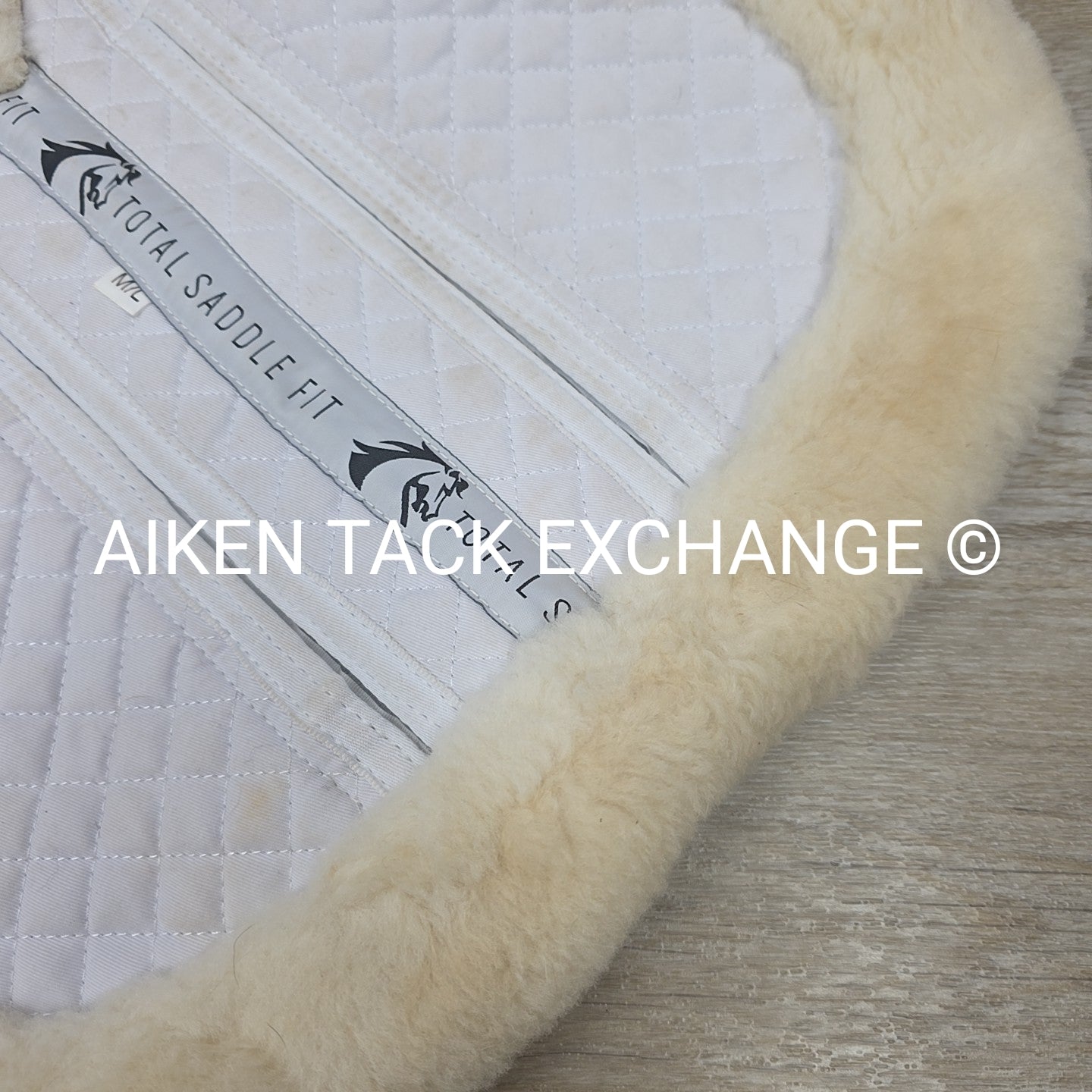 Total Saddle Fit Sheepskin Wither Freedom 6 Point Half Pad, M / L (Does Not come