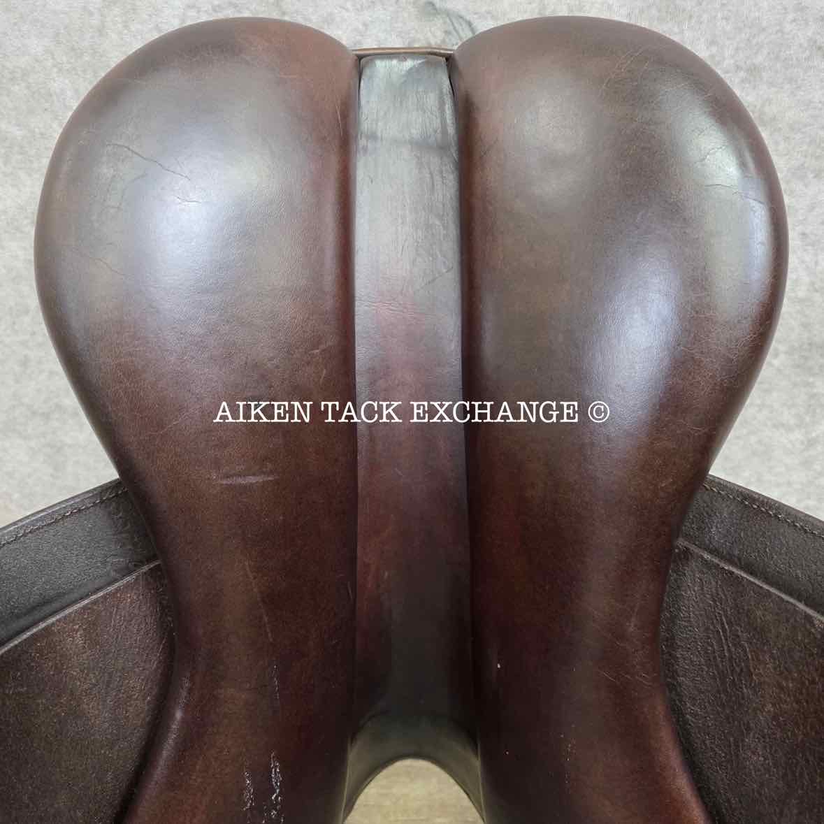 Pessoa Close Contact Saddle, 16.5" Seat, Medium Tree, Foam Panels