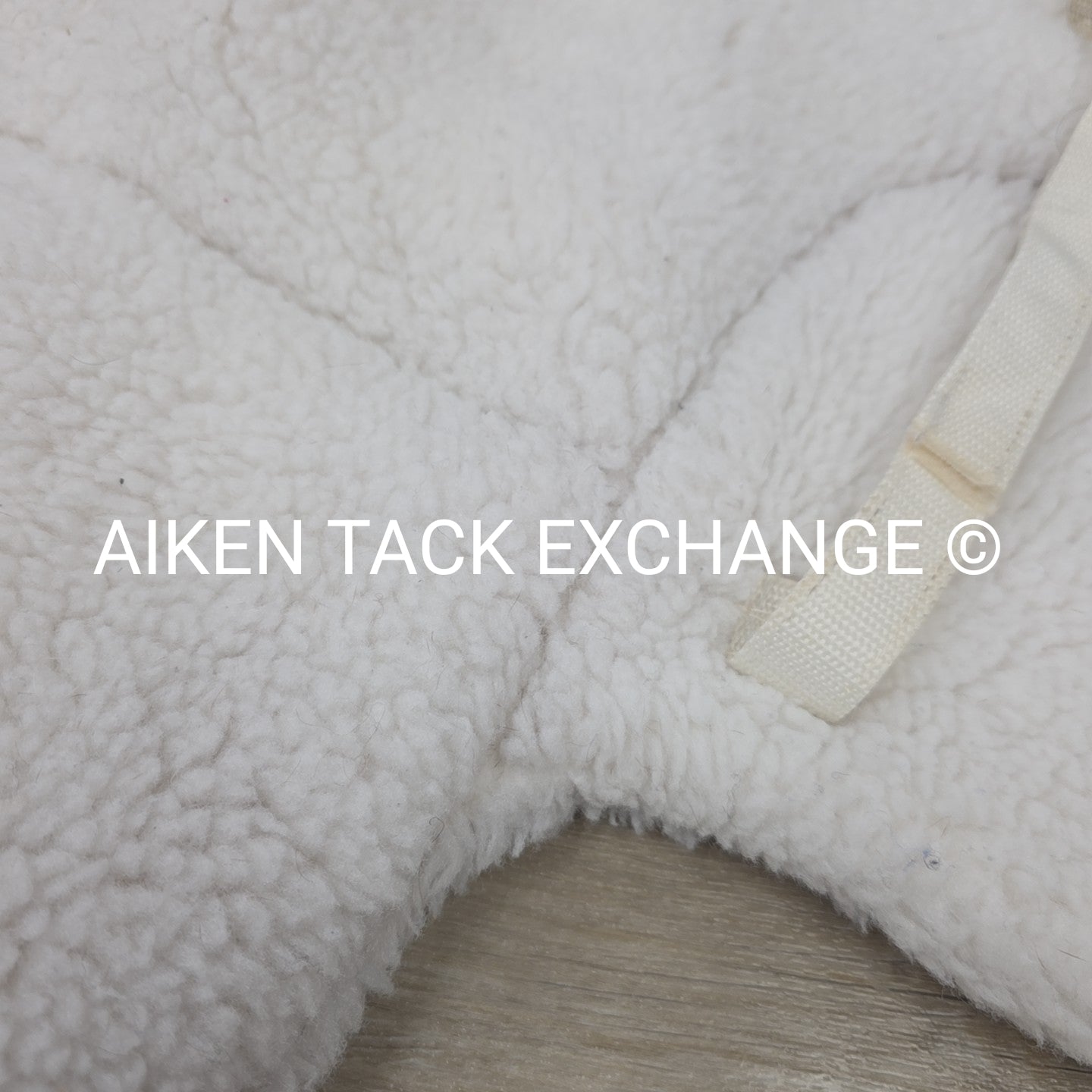 Toklat Medallion Contour Fleece Saddle Pad