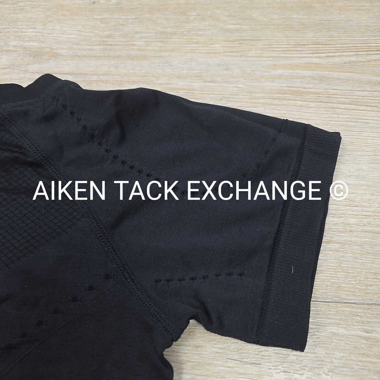 Beyond the Track Apparel Equestrian Athletic Top, Women's Small