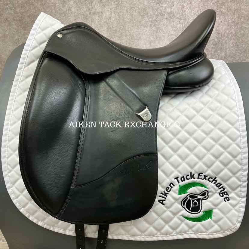 **SOLD** 2014 Bates Isabell Werth Dressage Saddle, 17" Seat, Adjustable Tree - Changeable Gullet, Wool Flocked Panels