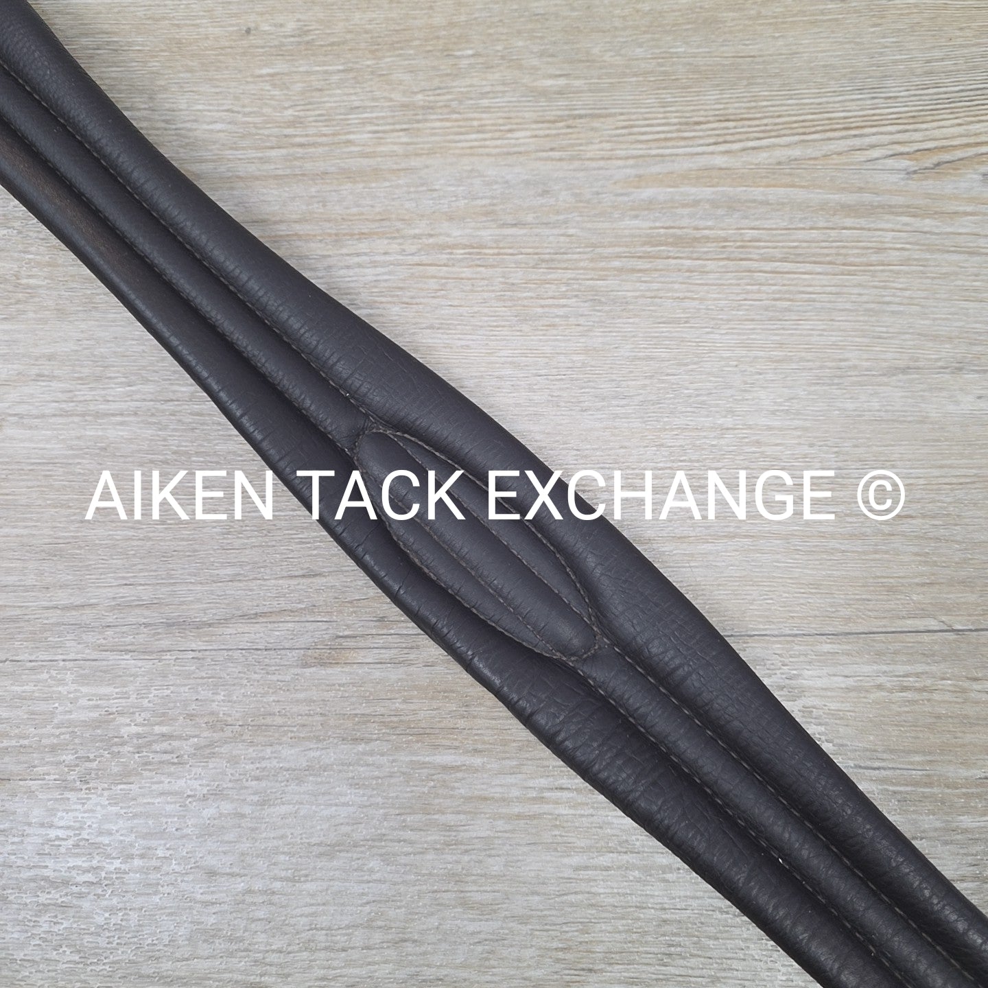 Barnsby Girth with Single End Elastic, Brown, 56"