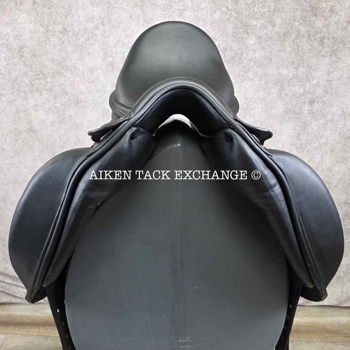 2023 Amerigo Cervia Siena Pinerolo Monoflap Dressage Saddle, 18" Seat, Tree, Wide Tree, Wool Flocked Panels