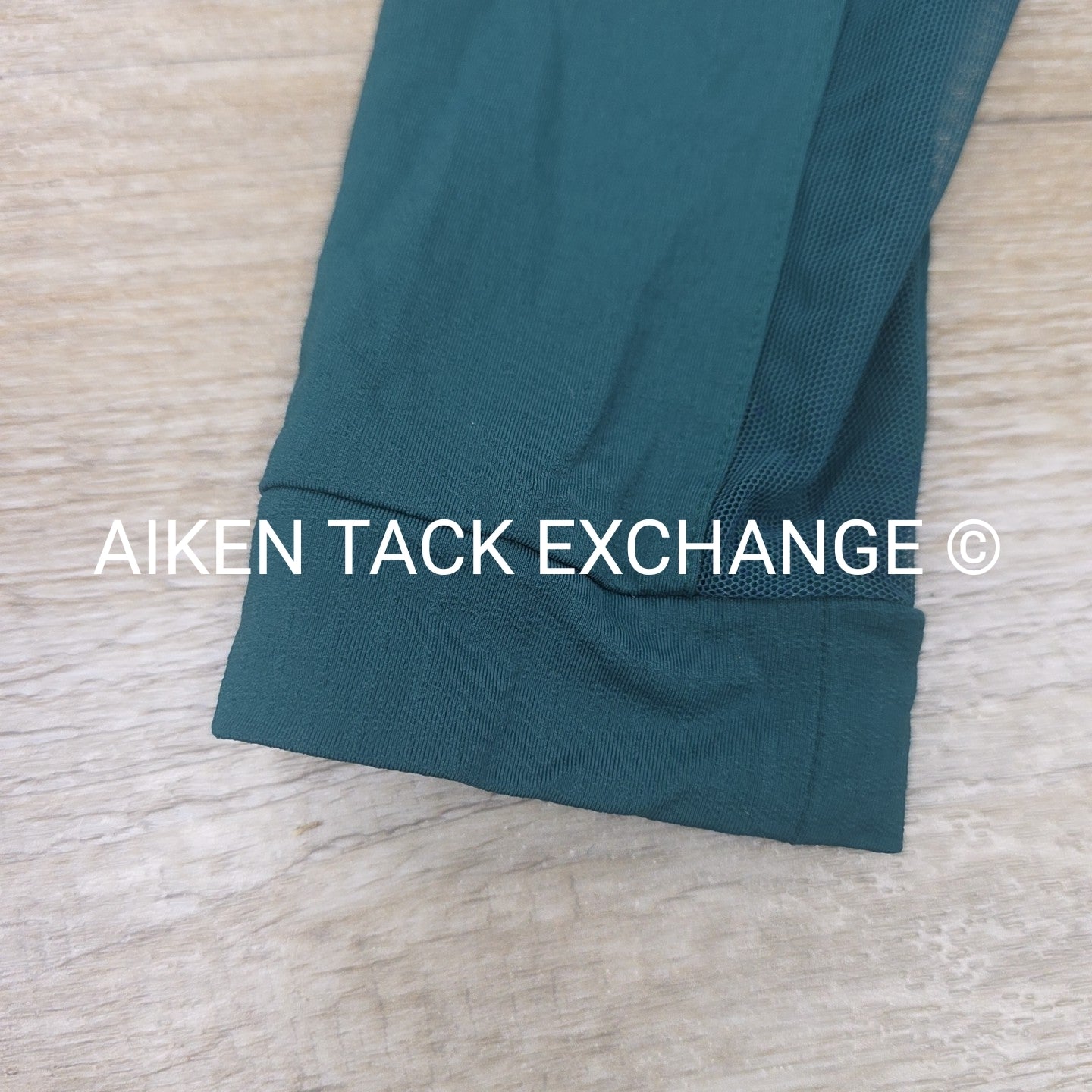 EIS Hallway Feeds Long Sleeve Sun Shirt, Size Medium