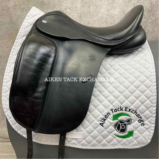 2018 Fairfax Classic Dressage Saddle, 17.5" Seat, Adjustable Tree - Changeable Gullet, Wool Flocked Panels