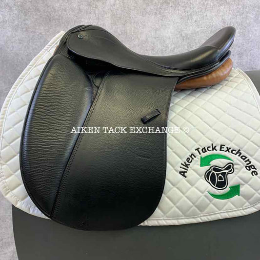 2019 Stubben Genesis Special Dressage Saddle, 18" Seat with Biomex, 31 cm Tree - Medium Wide/Wide Tree, Wool Flocked Panels