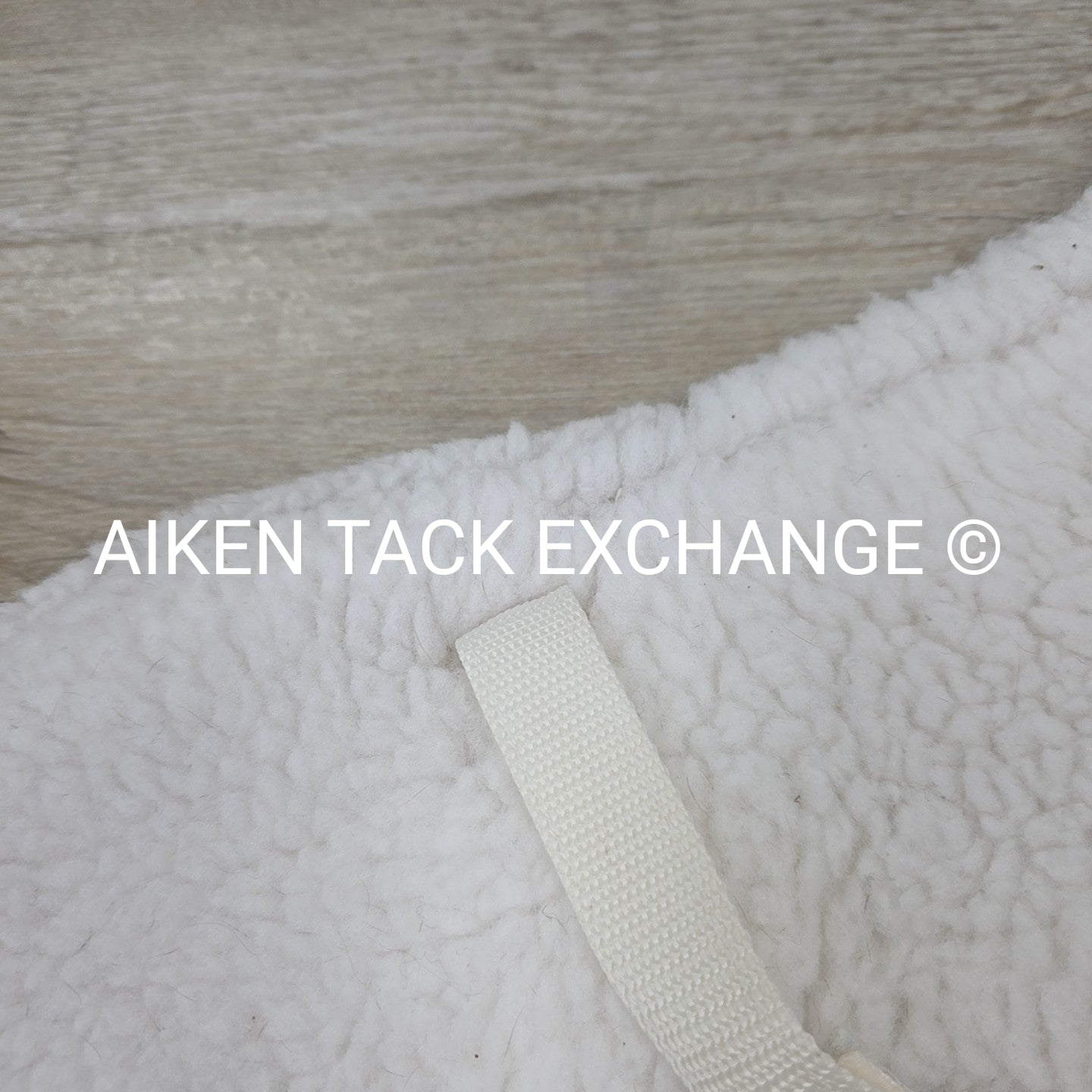 Toklat Medallion Contour Fleece Saddle Pad