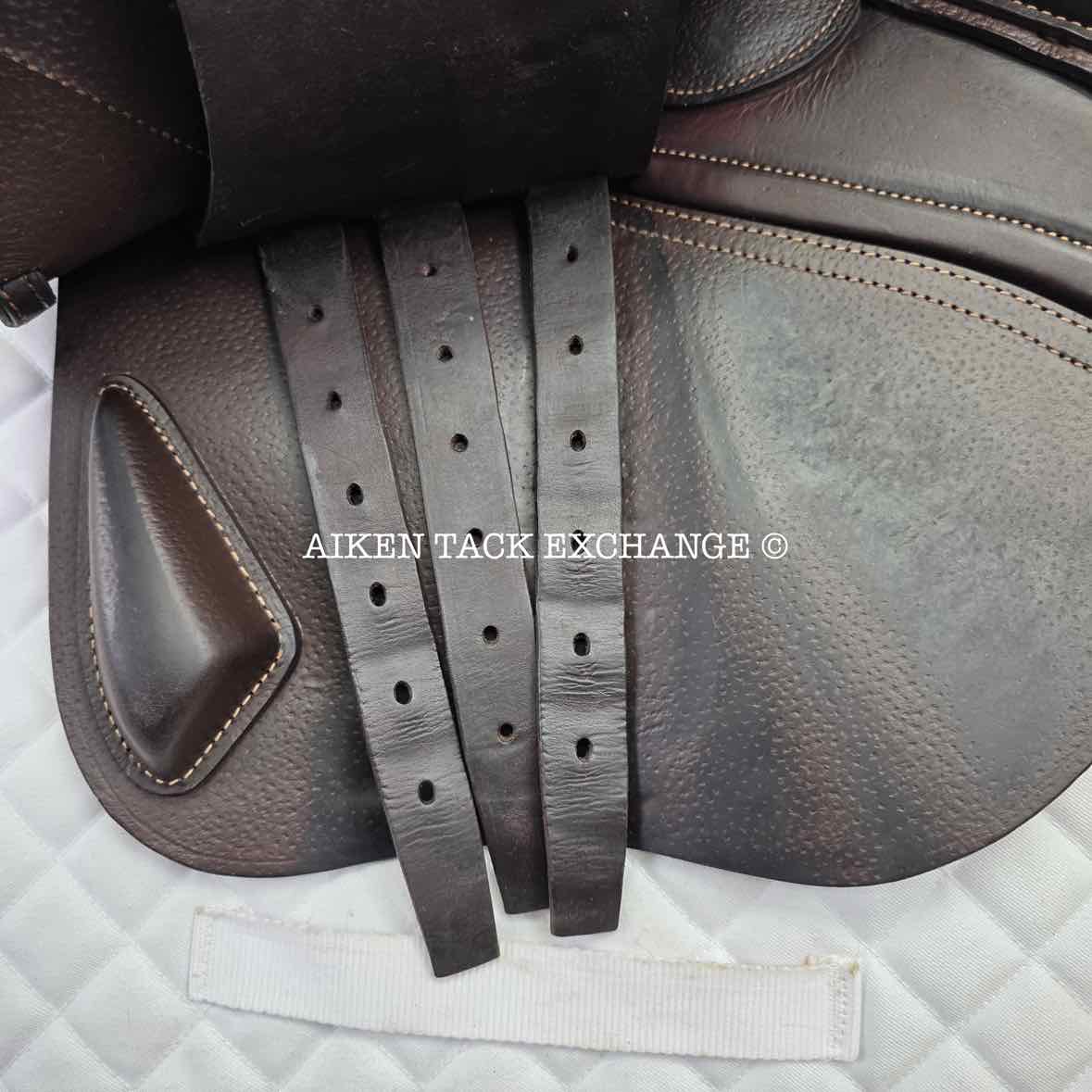 2019 CWD SE01 Close Contact Jump Saddle, 17" Seat, 3C Flap, Medium Tree, Foam Panels, Full Buffalo Leather