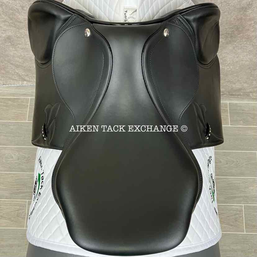 2023 MacRider Grand Prix Pro Jump Saddle, 17" Seat, Adjustable Tree, Wool Flocked Panels
