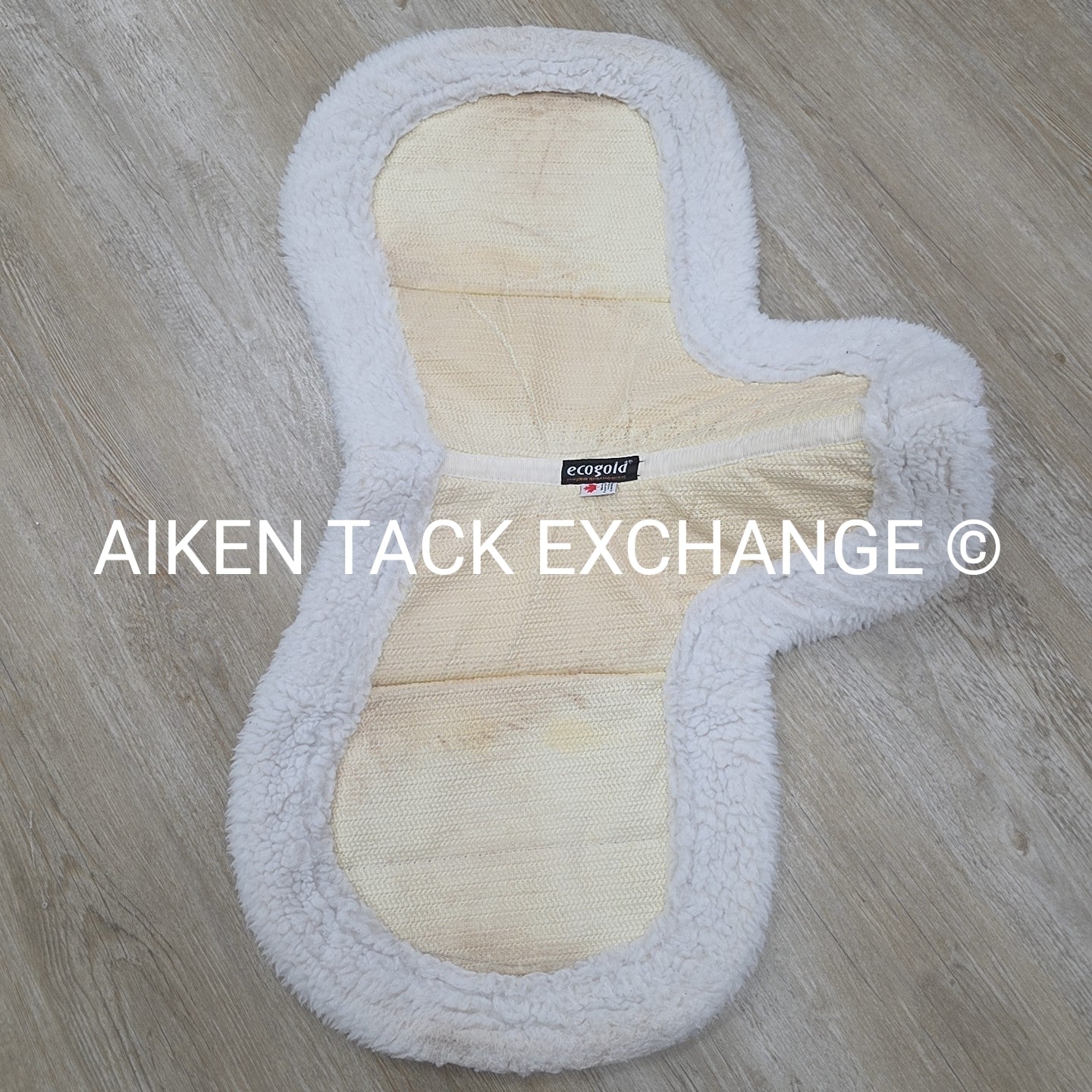 Ecogold Non-Slip Secure Hunter Pad, Size Large / 17" - 17.5"
