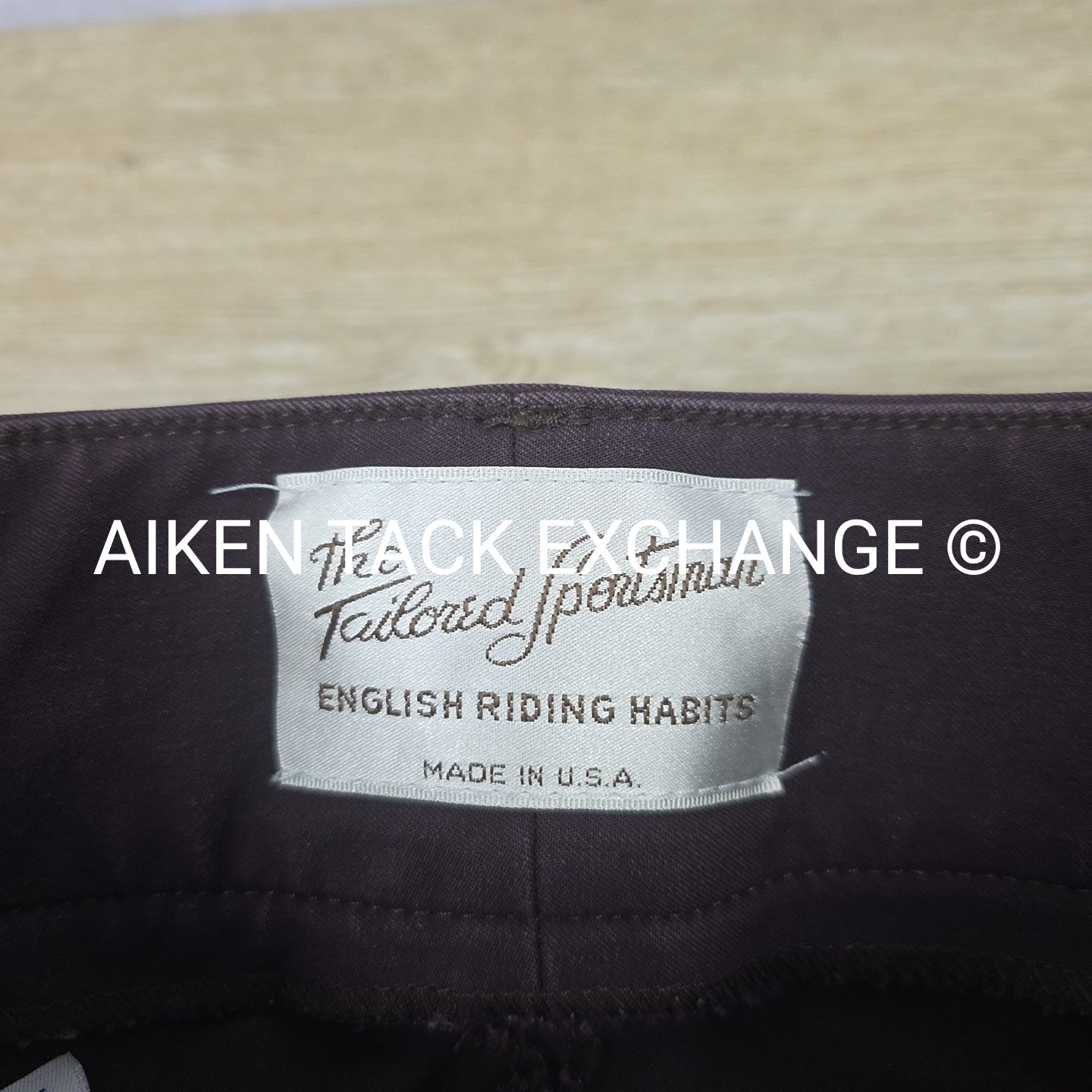 Tailored Sportsman Trophy Hunter Knee Patch Breeches, Size 10 L