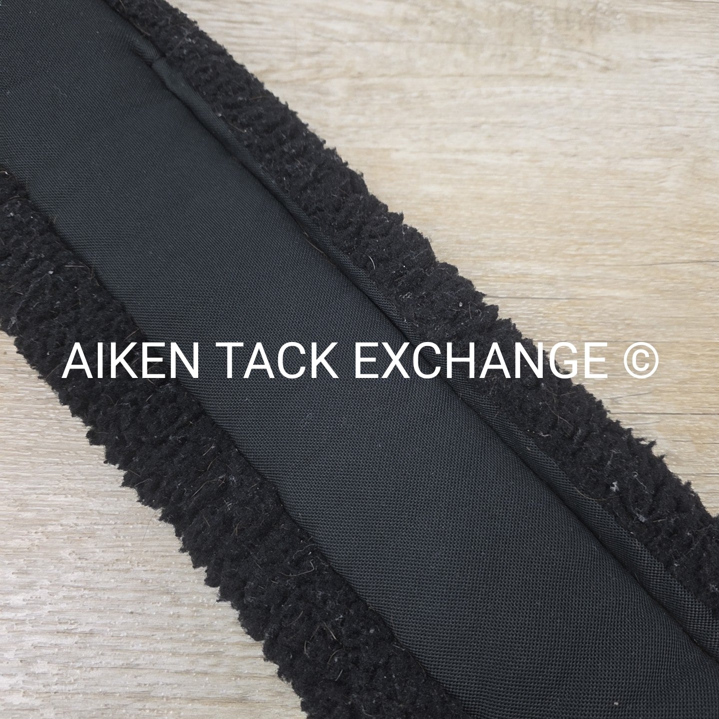 Lettia CoolMax Fleece Girth, Black, 30"