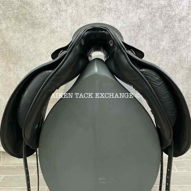 Albion Style Dressage Saddle, 18" Seat, Medium Tree, Wool Flocked Panels