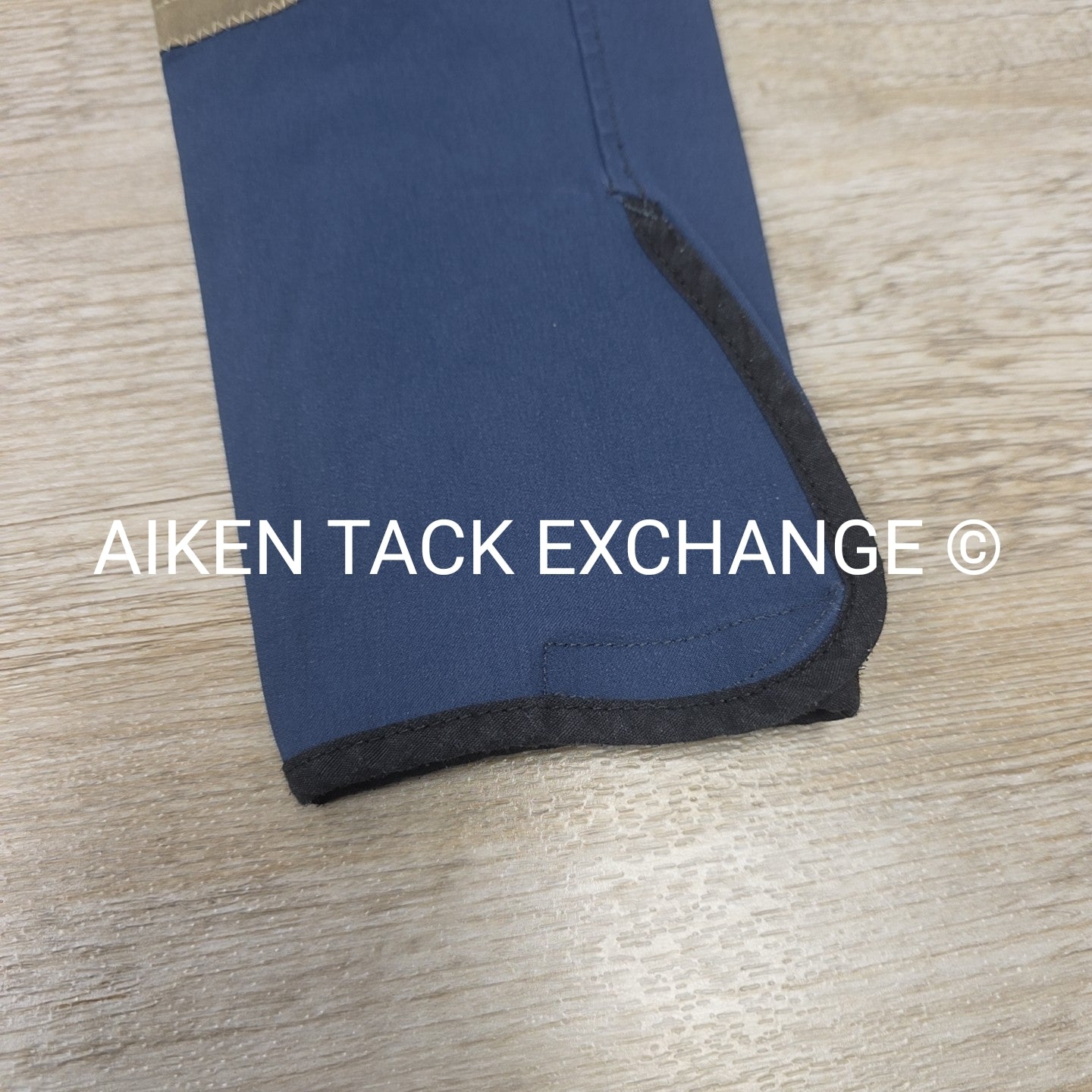 Tailored Sportsman Front Zip Trophy Hunter Knee Patch Breeches, Size 14