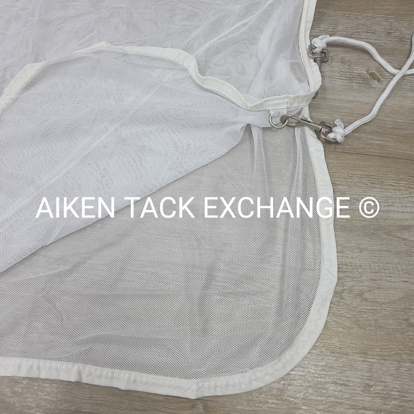 Fenwick Equestrian BodyGuard Mesh Cooler, White (has some marks) 62"
