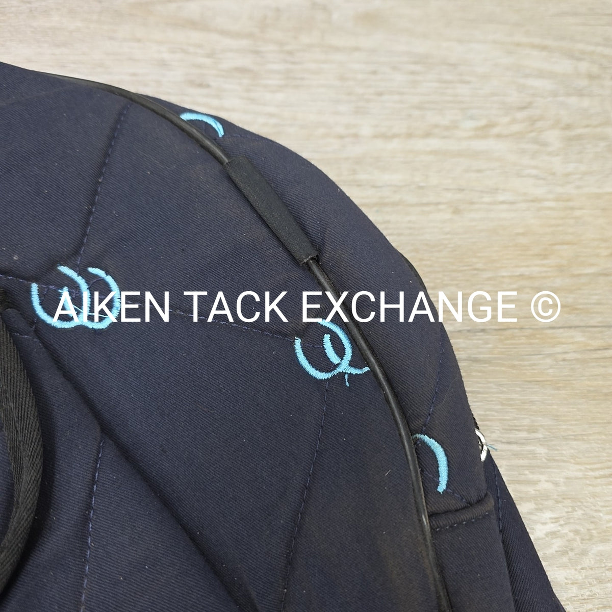 Centaur Quilted Helmet Bag