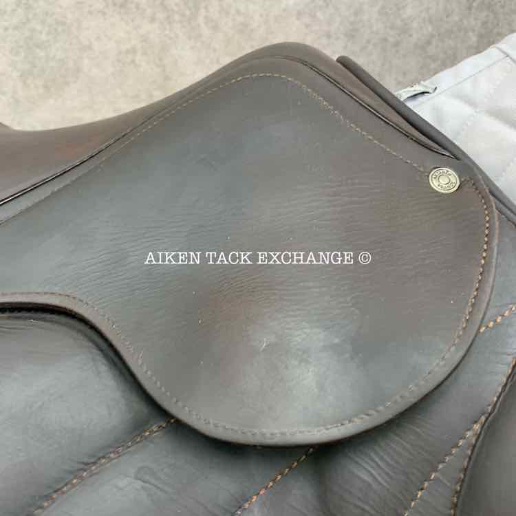 **SOLD** 2008 Antares Comfort Monoflap Jump Saddle, 18" Seat, 3AA Flap, Medium Wide Tree, Foam Panels, Buffalo Leather