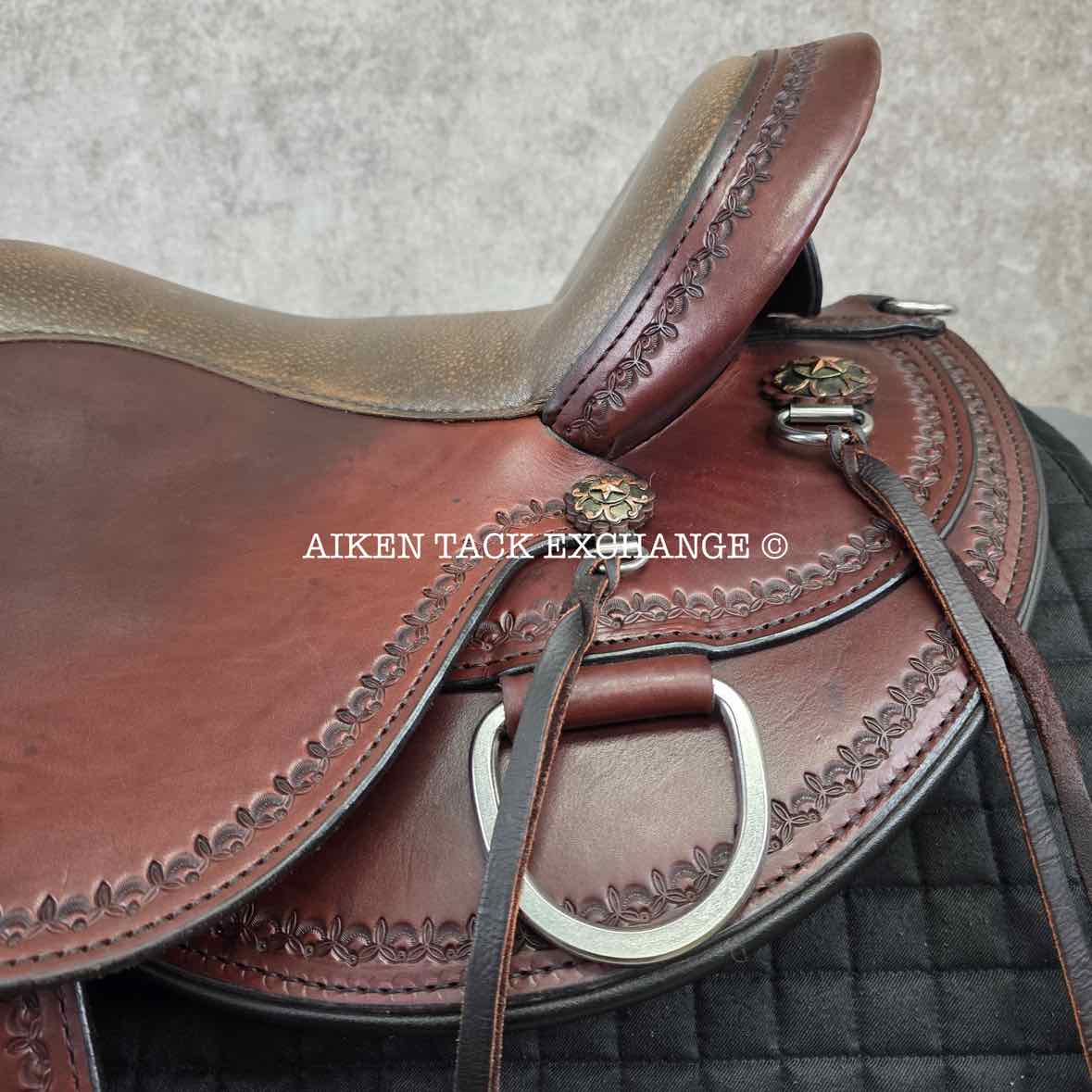 2017 Circle Y 1566 Nova Flex2 Trail Plus Western Saddle, 16" Seat, Wide Tree - Full QH Bars