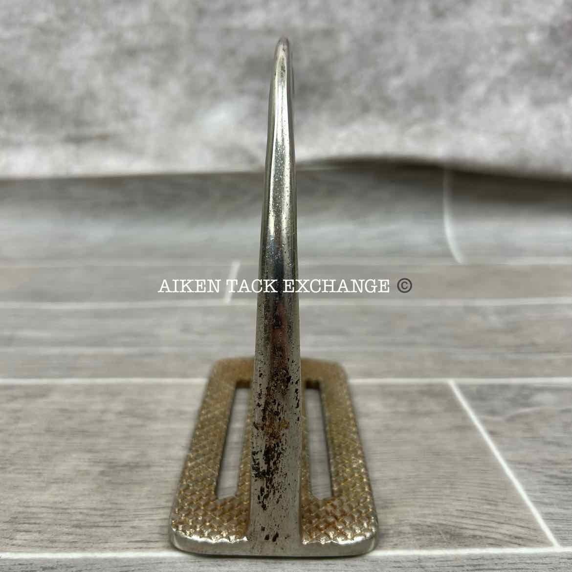 Australian Saddle 4-Bar Stirrup Irons, 5"