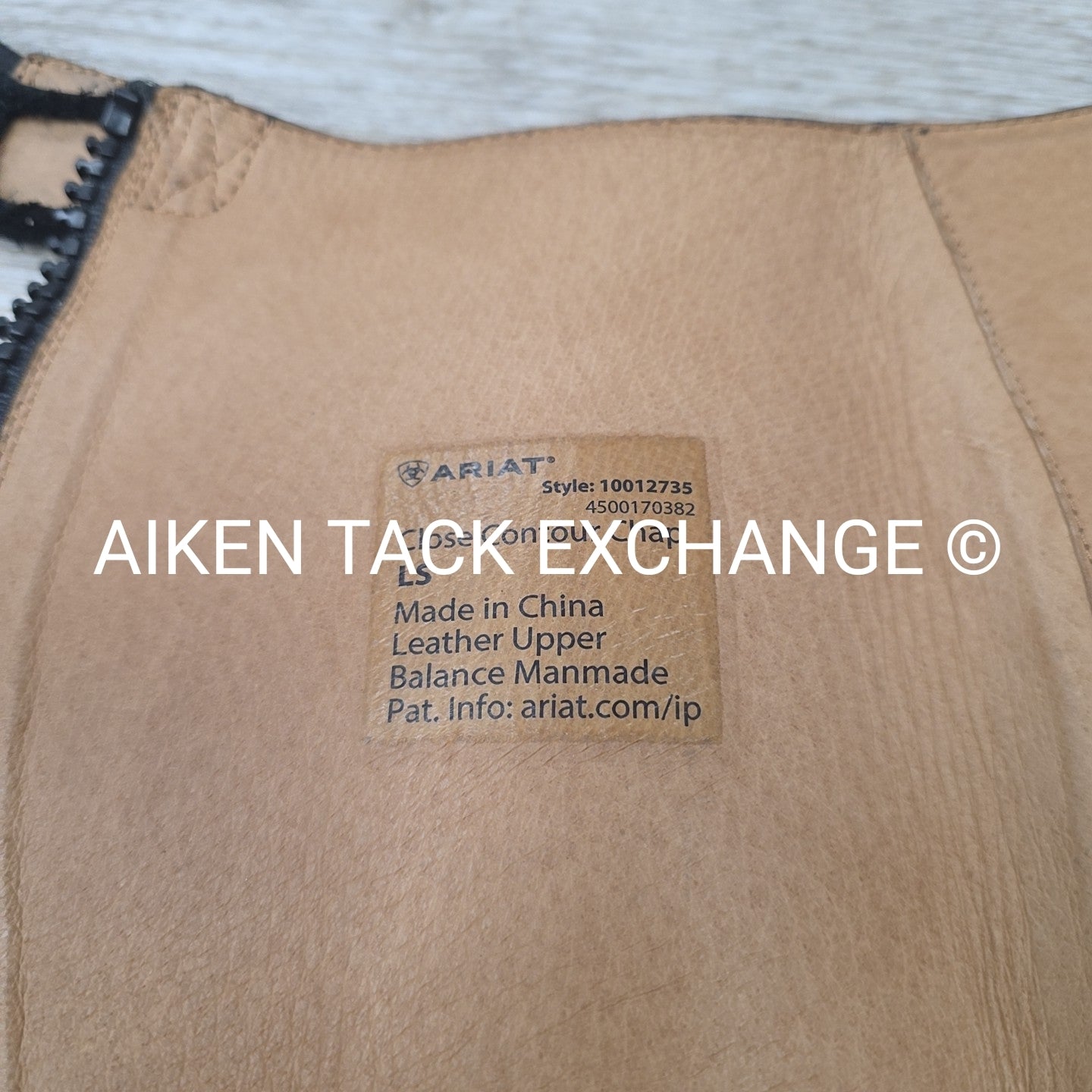 Ariat Close Contour Half Chaps, Size L S