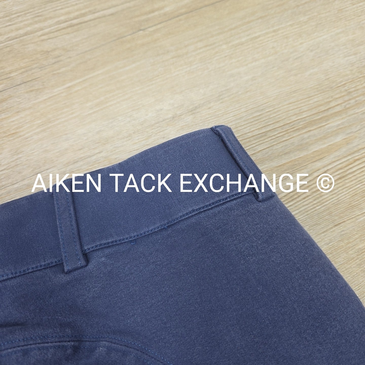 Ariat Heritage Knee Patch Breeches, Size 26 R