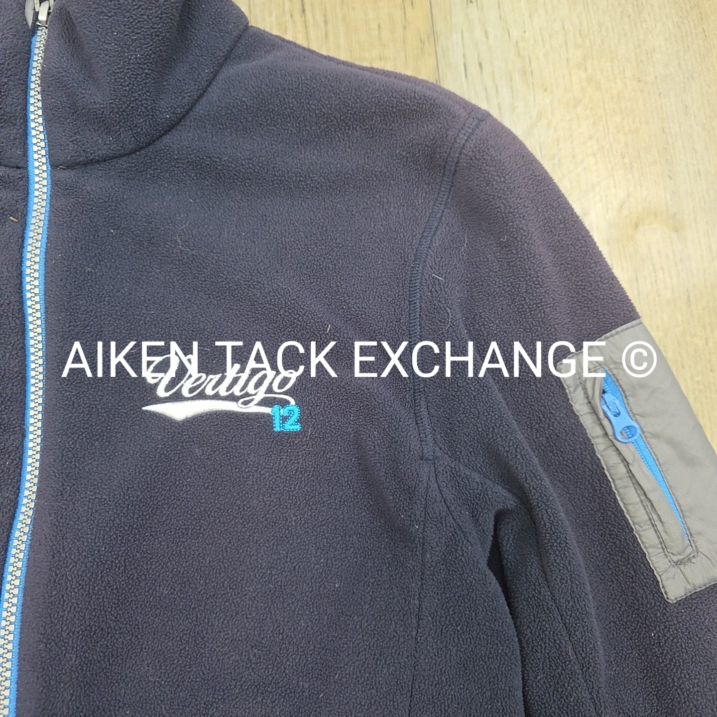 B. Vertigo Fleece Zip Up Jacket, Size Small