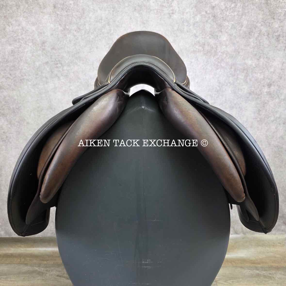 2013 Herve Godignon Jump'In Close Contact Jump Saddle, 17.5" Seat, 3CL Flap, Medium Tree, Foam Panels