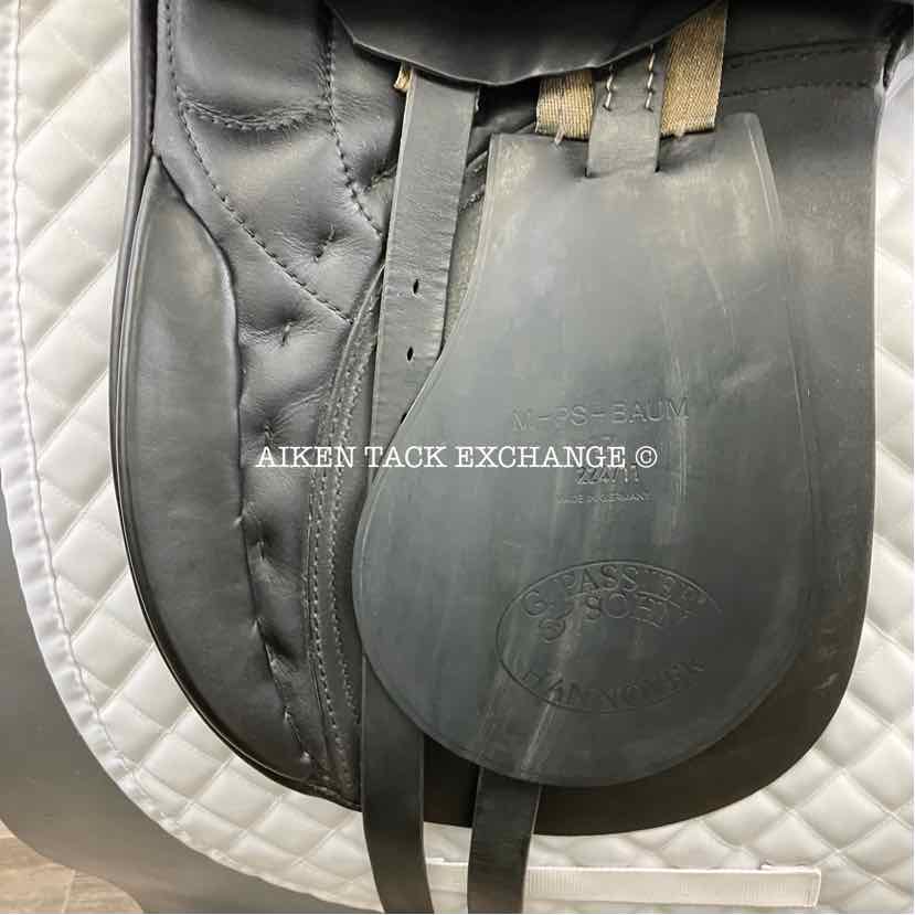 1990 Passier Katrin Dressage Saddle, 17" Seat, Medium Tree, Wool Flocked Panels