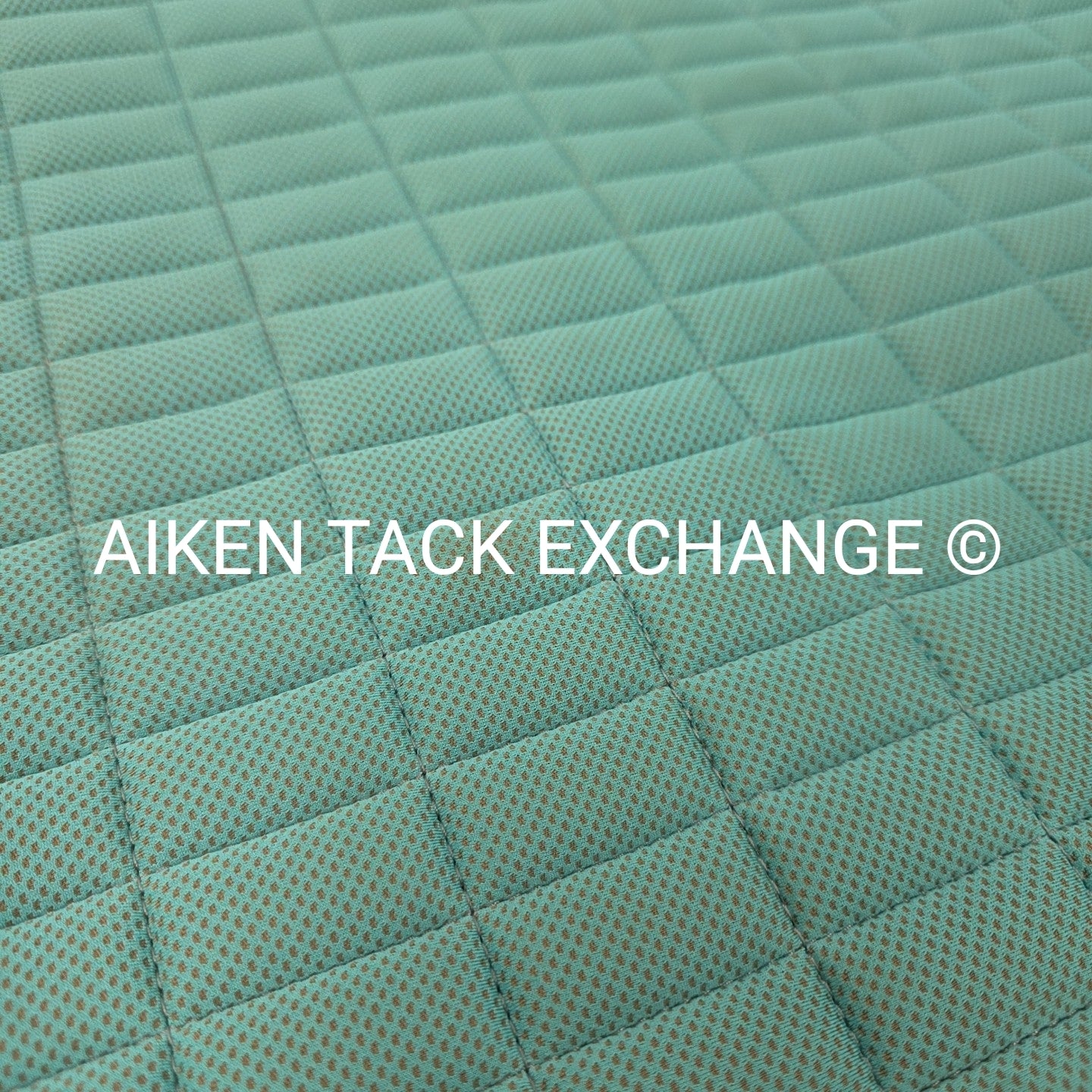 LeMieux Close Contact Square Jump Saddle Pad, Large