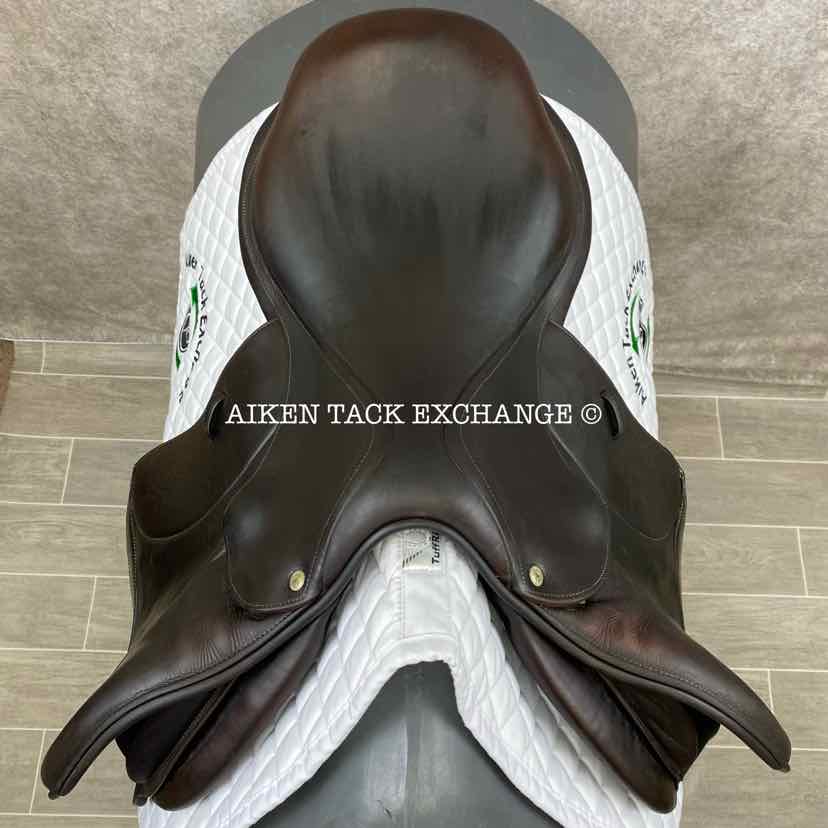 2012 Voltaire Palm Beach Close Contact Jump Saddle, 17.5" Seat, 3A Flap, Medium Wide Tree, PRO Panels, Full Buffalo Leather