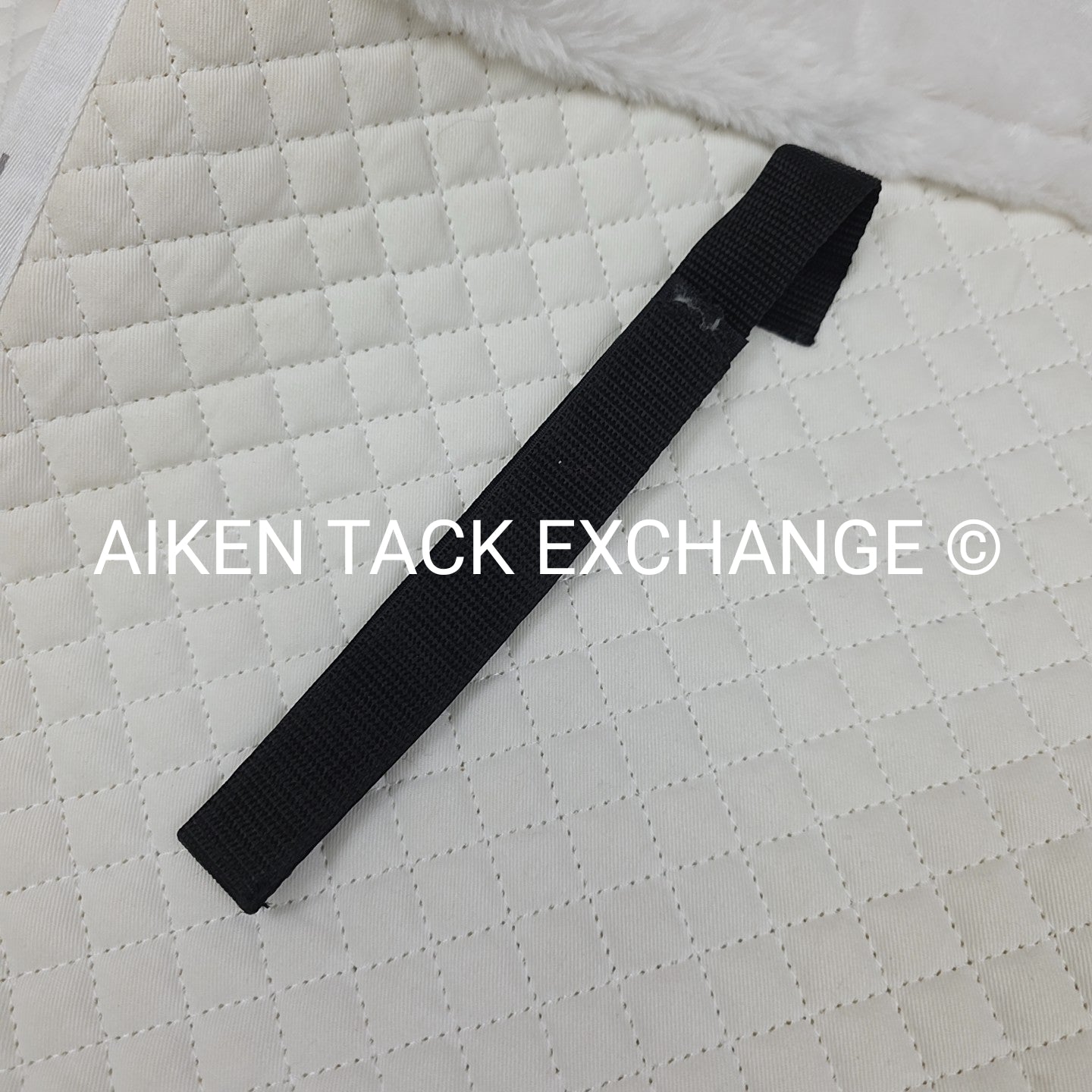 Shires Performance Contour Saddle Pad with Fleece Rolls, 17" - 17.5"