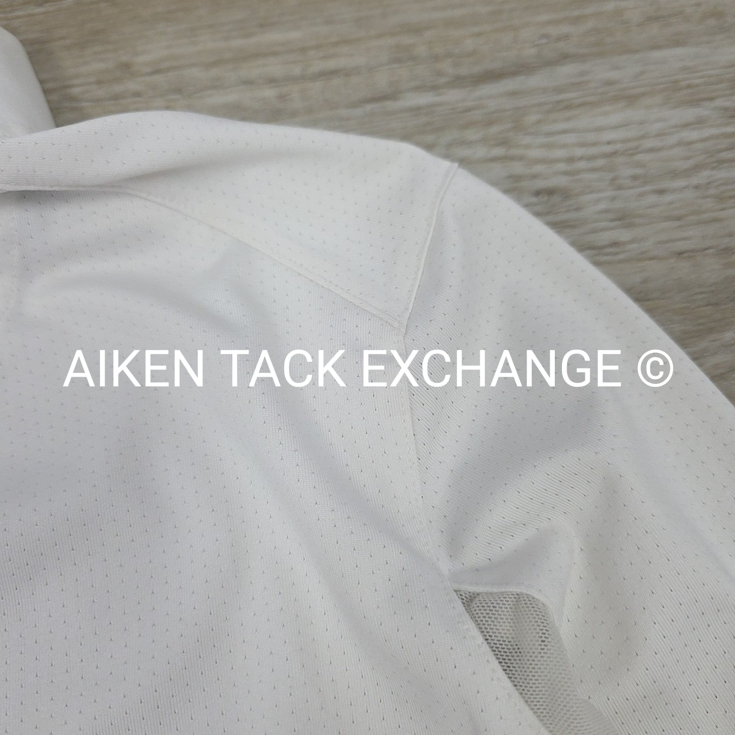 Essex Classics Talent Yarn Long Sleeve Sun Shirt Show Shirt, Size X-Small