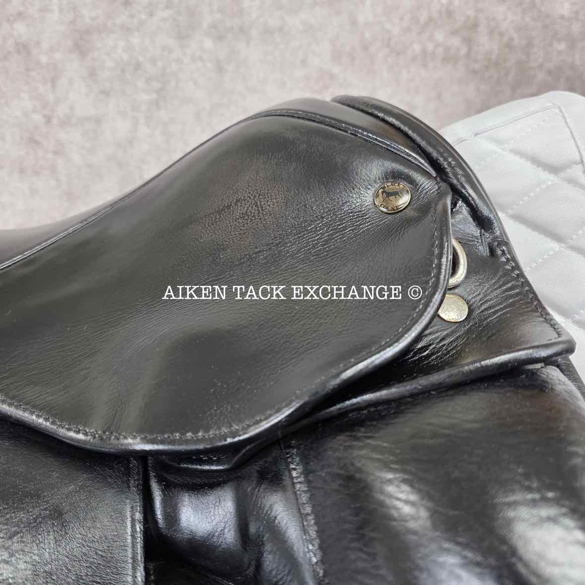 2011 Black Country Vinici Monoflap Dressage Saddle, 17.5" Seat, Medium Wide Tree, Wool Flocked Serge Panels