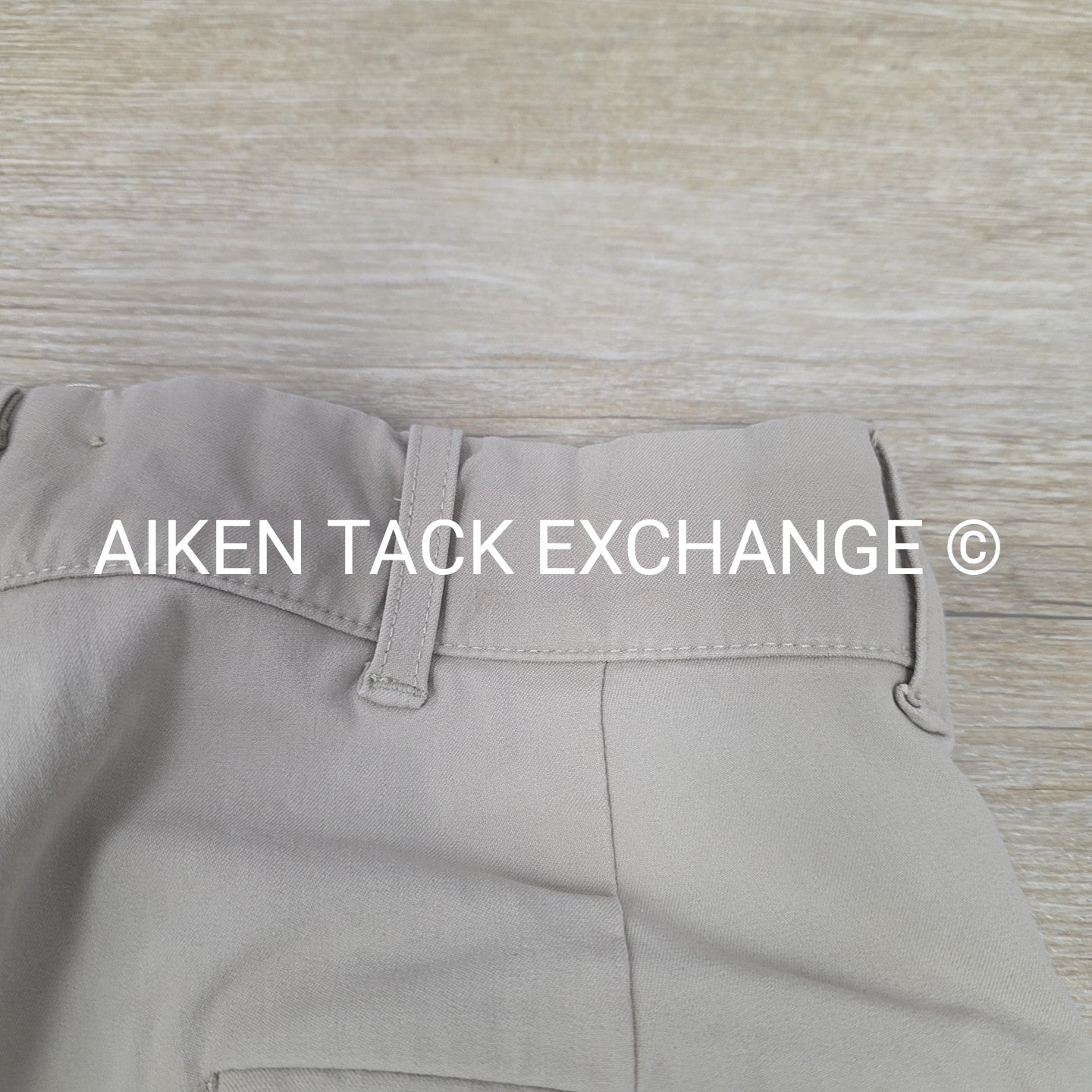 Tailored Sportsman Trophy Hunter Knee Patch Breeches, Size 30