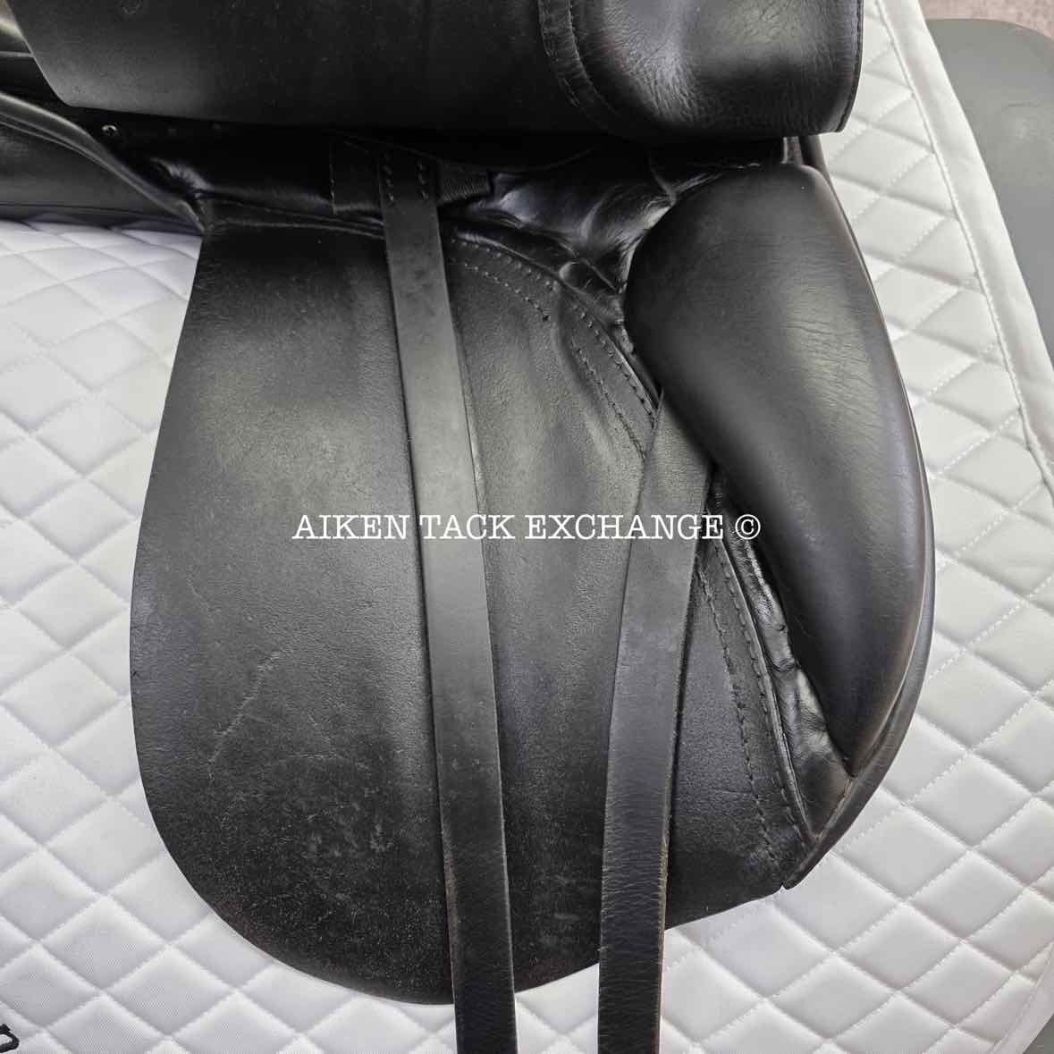 2006 Passier Optimum Dressage Saddle, 17.5" Seat, Medium Tree, Wool Flocked Panels