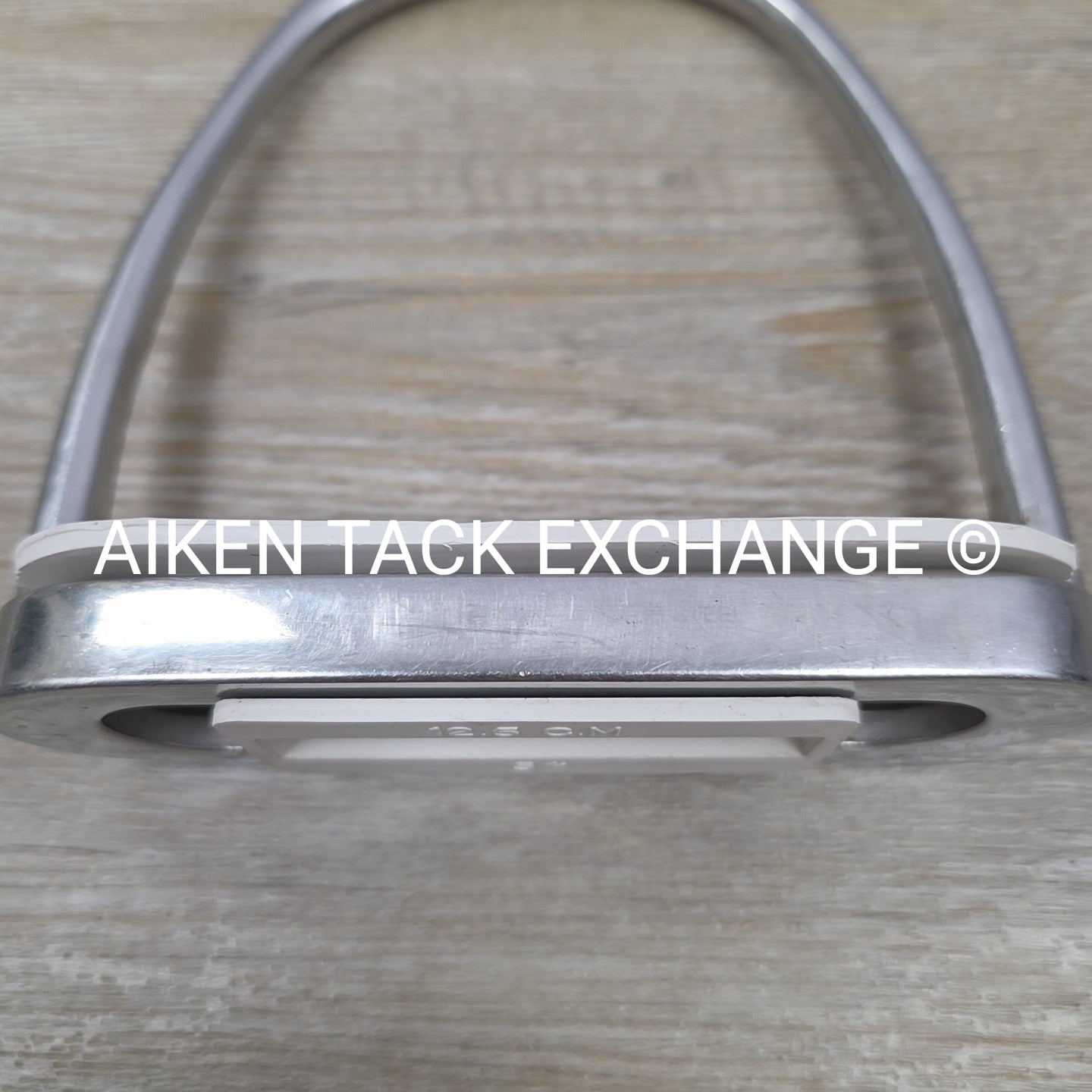 Stubben Fillis Stirrup Irons, 5"